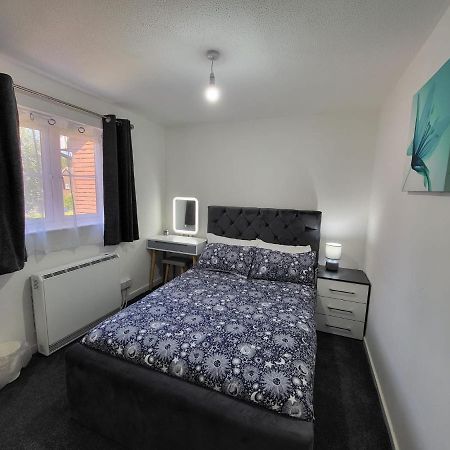 Delight Apartment, Close To Excel, London City Airport & O2! エクステリア 写真