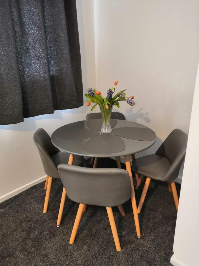 Delight Apartment, Close To Excel, London City Airport & O2! エクステリア 写真